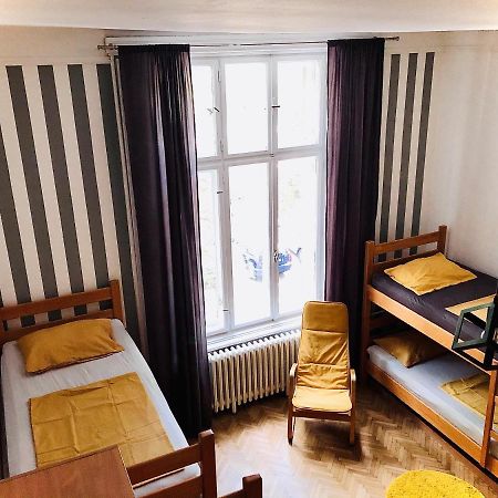 Hostel Sova Нови-Сад Экстерьер фото
