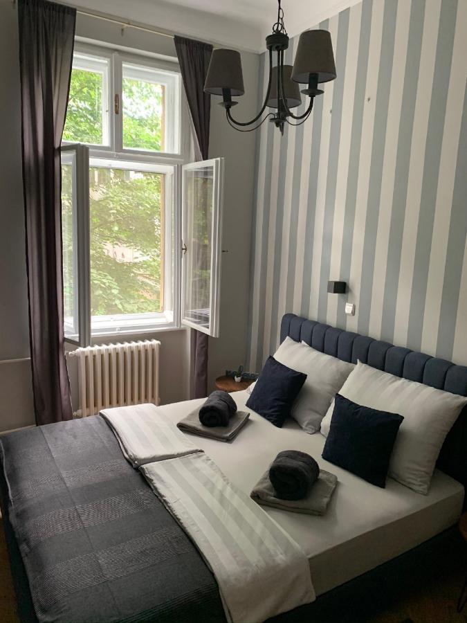 Hostel Sova Нови-Сад Экстерьер фото