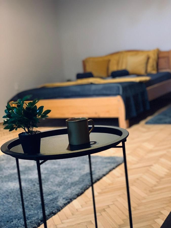 Hostel Sova Нови-Сад Экстерьер фото